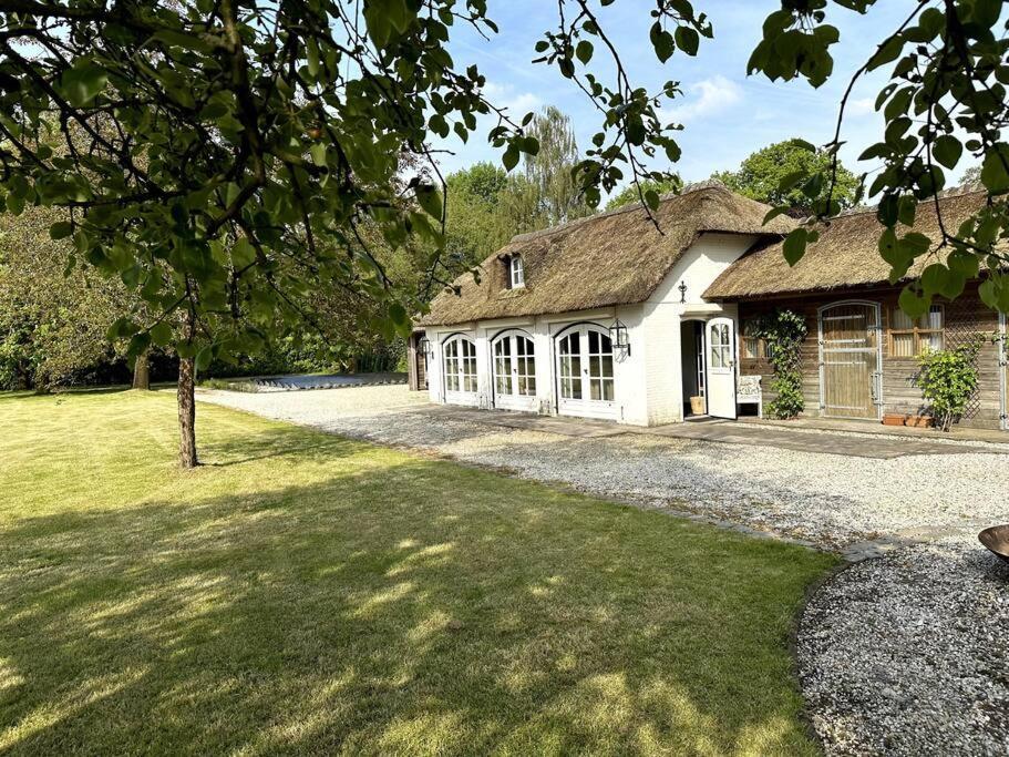 Mastbosch Estate Carriage House * Breda